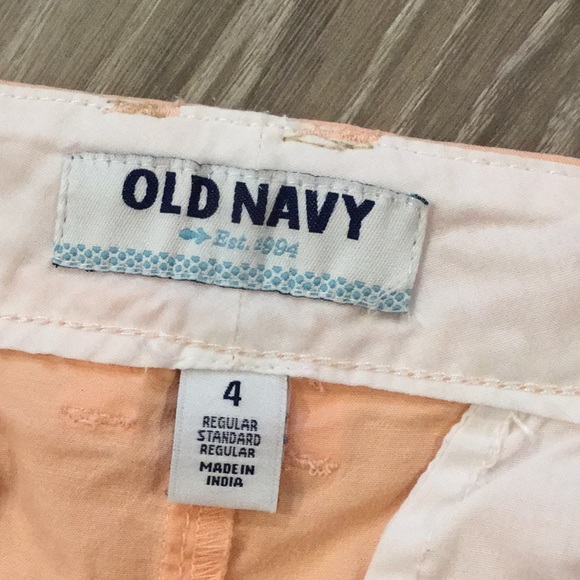 🧡 Old Navy Shorts…Peach… 🧡 - Picture 2 of 3